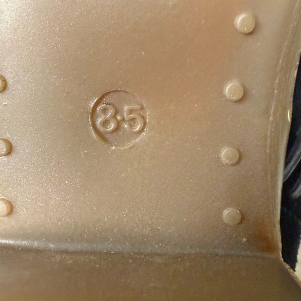 Diba Black Ankle Boots with Brown Heel - Picture 5 of 5